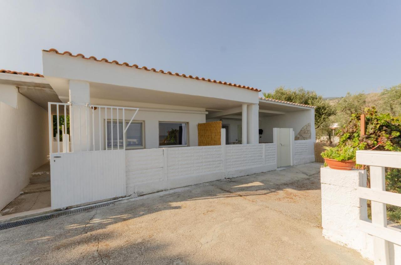 Casa Miramare Villa Mattinata Exterior photo